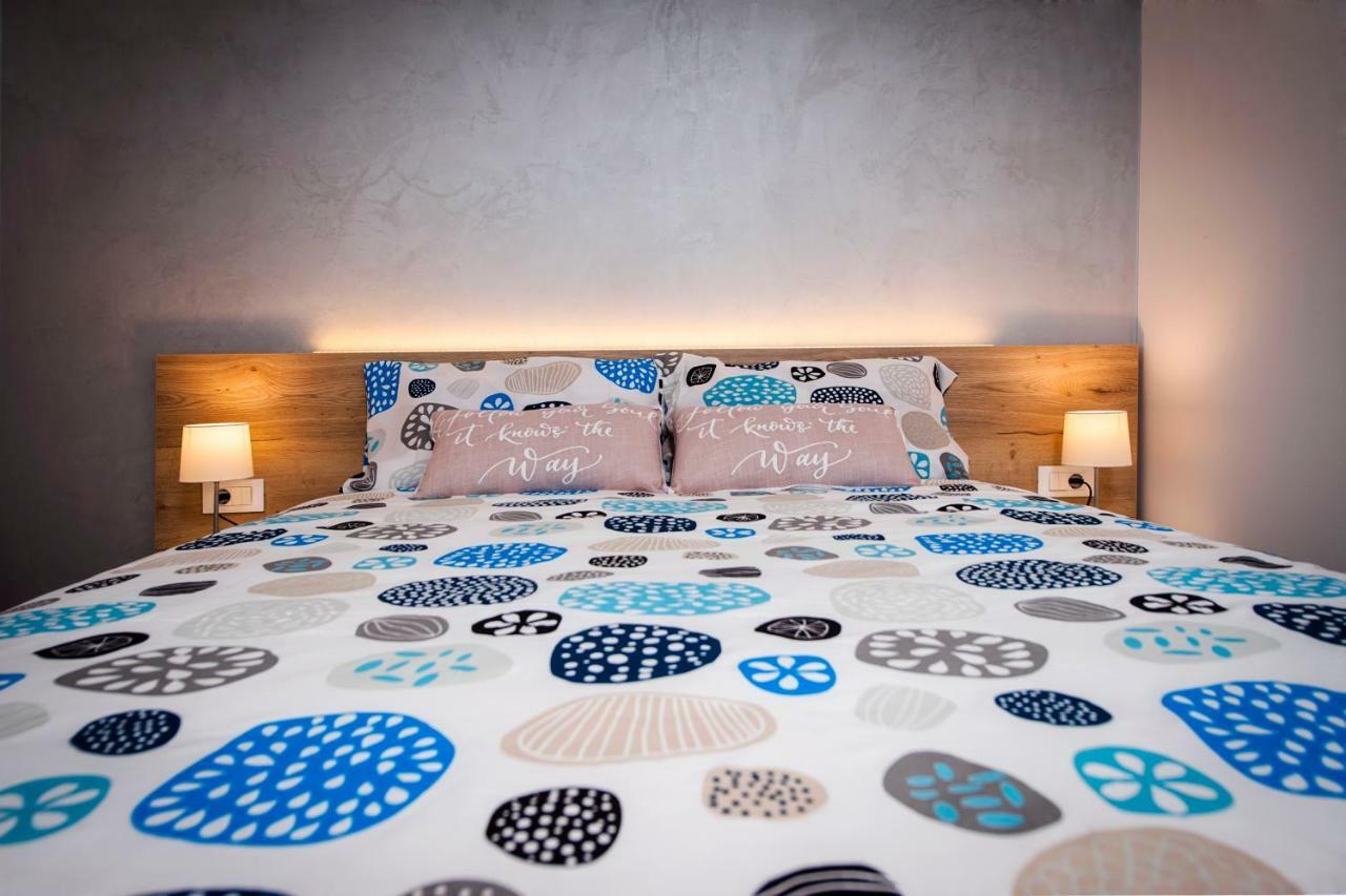 Studio Apartment Kris Rovinj Exterior foto